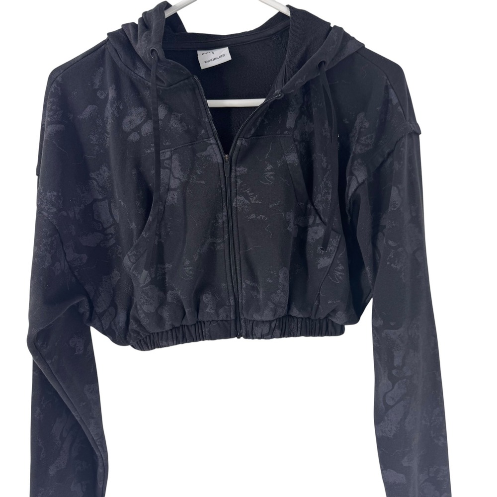 Gymshark Womens Animal Graphic Cropped Full Zip Hoodie Black Grey B2A2K Small - Picture 2 of 11